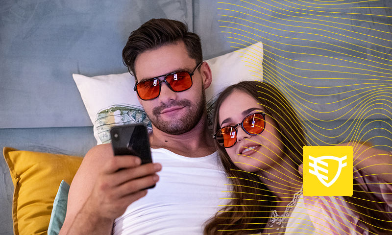 5 powodów, dla których warto nosić okulary blokujące światło niebieskie