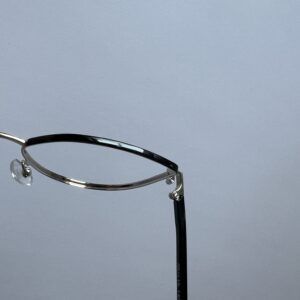 okulary Paris od góry